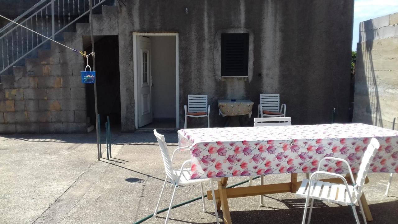 Apartments By The Sea Luka Dubrava, Peljesac - 14040 Putniković 外观 照片